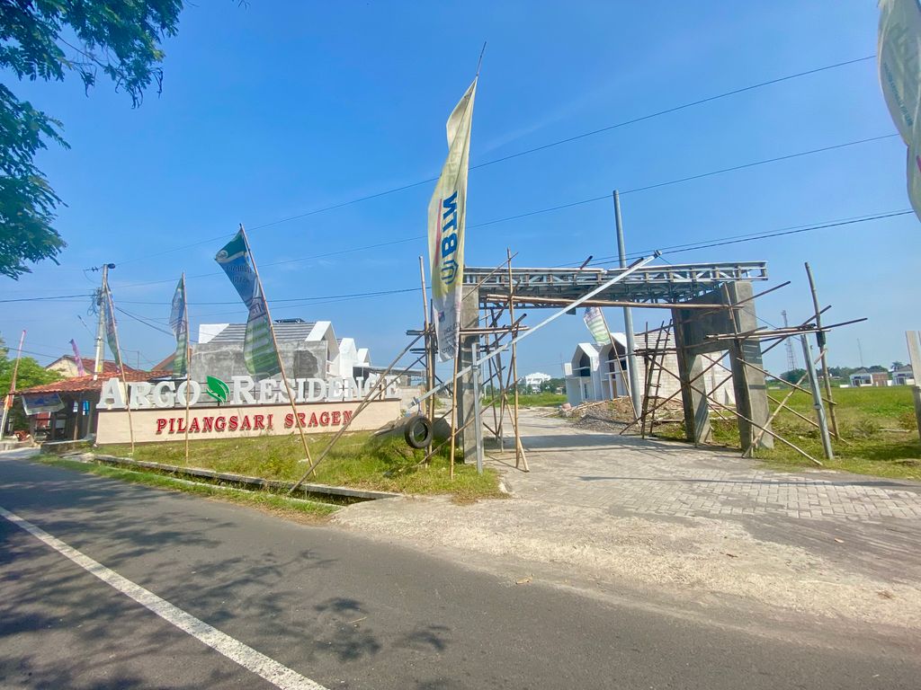 foto gerbang perumahan Argo Residence Pilangsari
