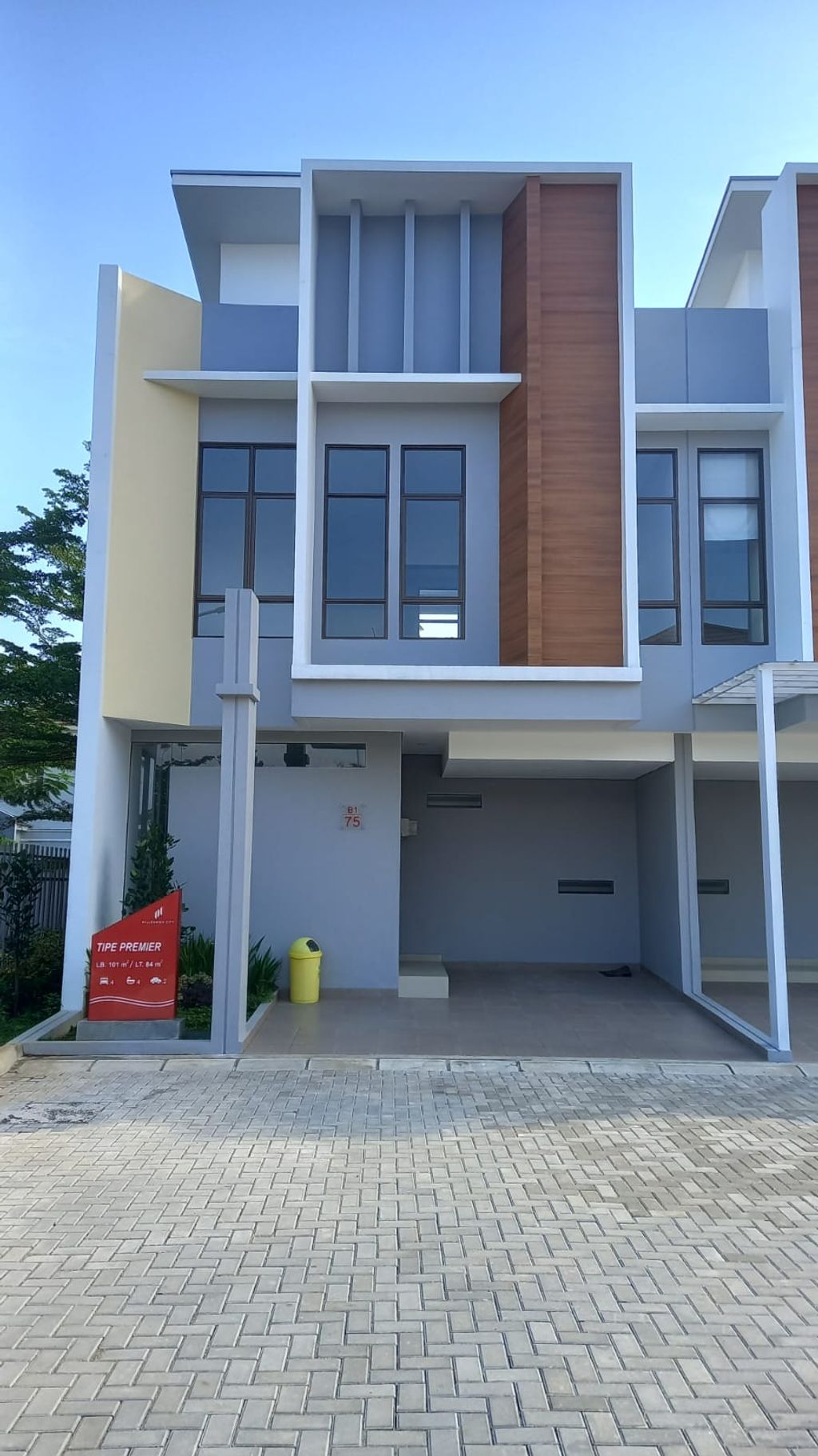 foto tampak rumah tipe 7 X 10 perumahan MILLENNIUM CITY TAHAP II
