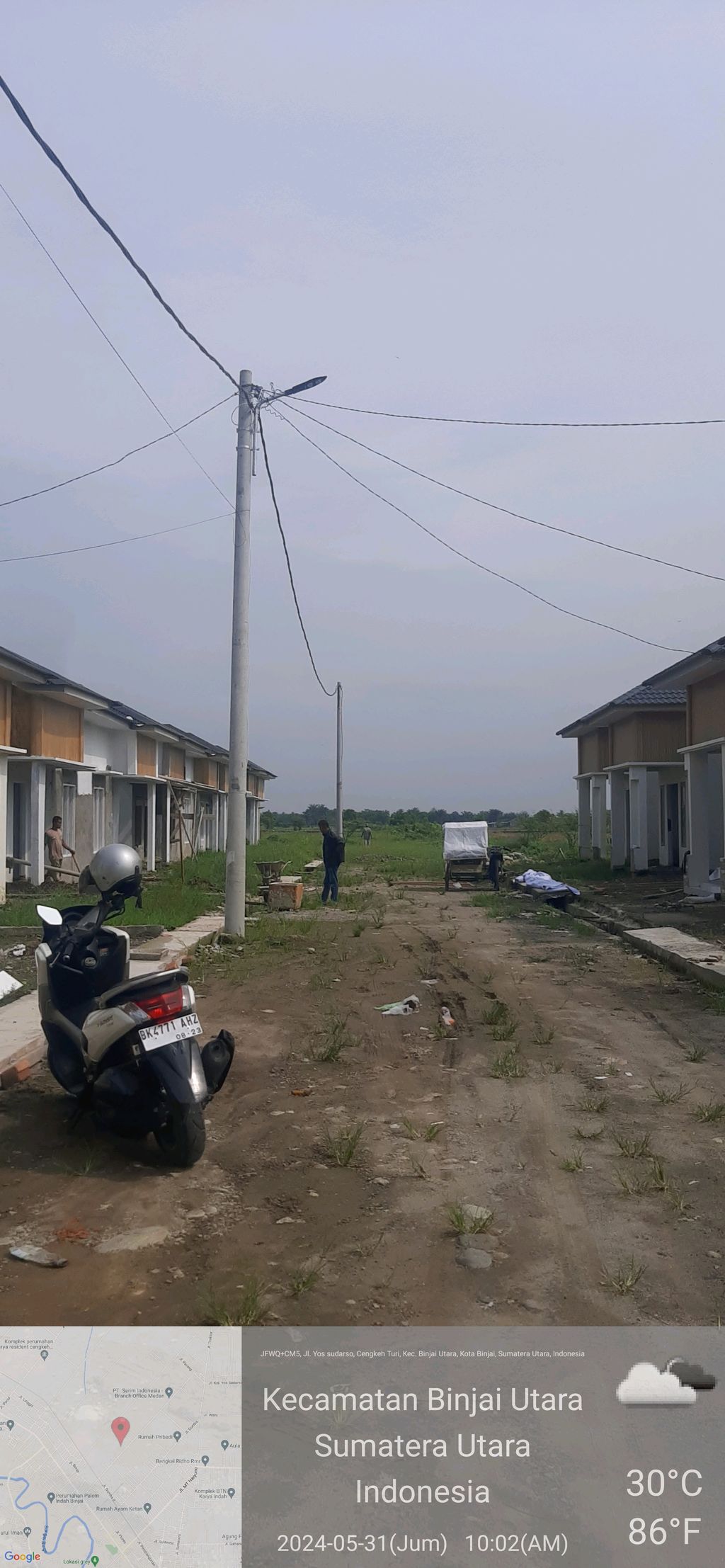 foto posisi tengah perumahan GRAND SAFIRA