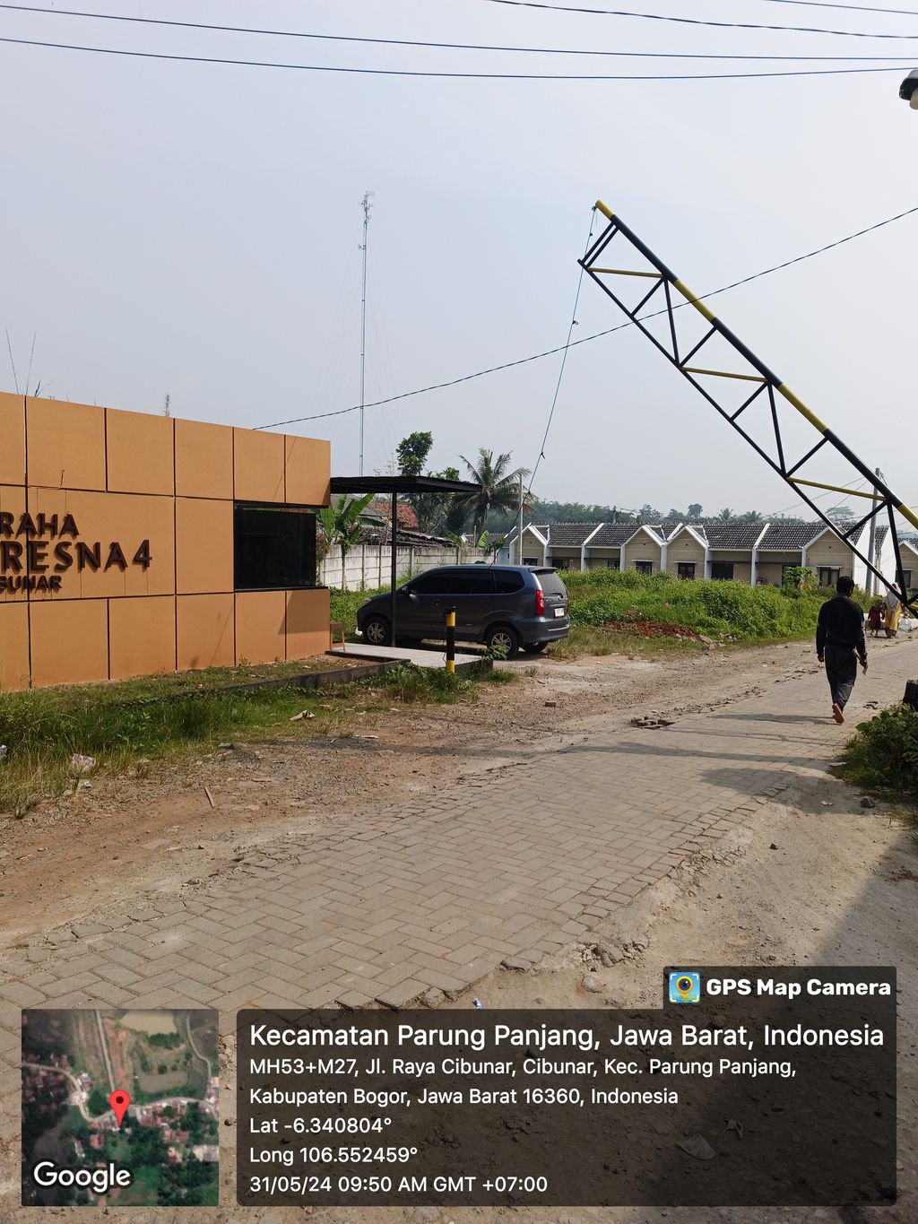 foto gerbang perumahan GRAHA TRESNA 4 TAHAP 2