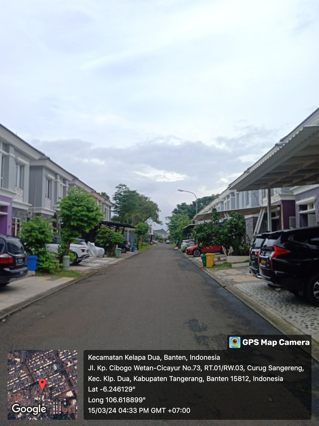 foto posisi tengah perumahan CLUSTER BOHEMIA