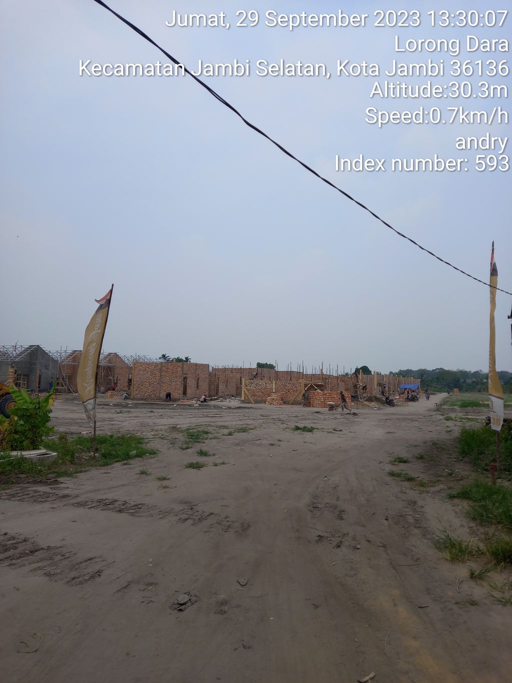 foto gerbang perumahan KAMPOENG DARA 2