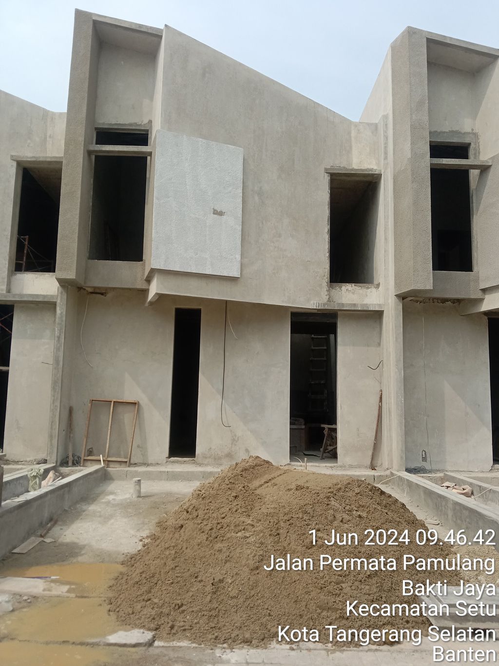 foto tampak rumah tipe 49/61 perumahan KALIMAYA PARK