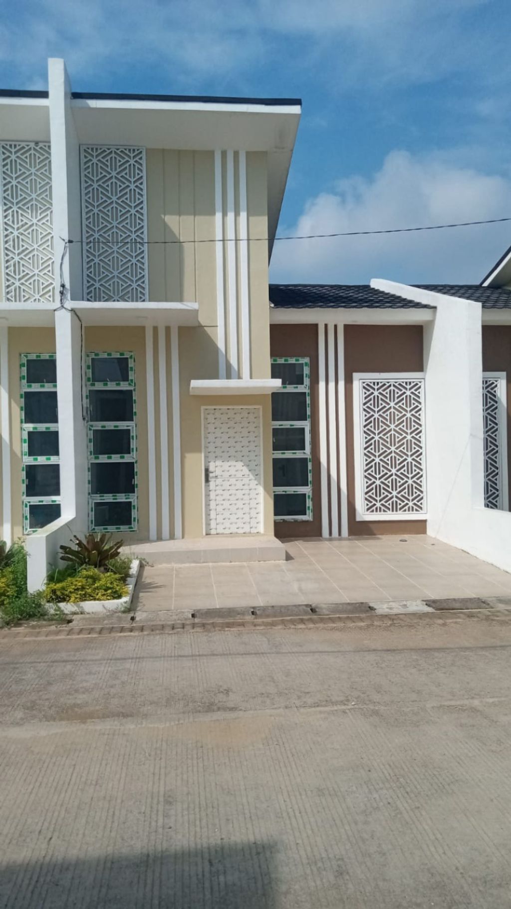foto tampak rumah tipe Rumah Tinggal 46/97 perumahan Griya Bambu Kuning