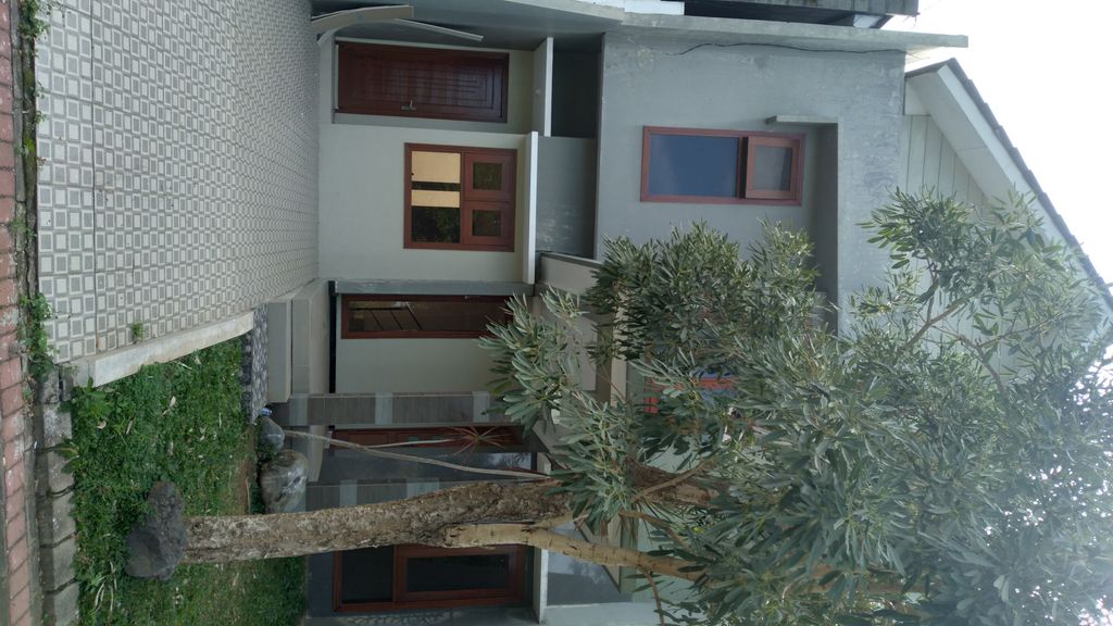 foto contoh rumah perumahan MENDUT REGENCY