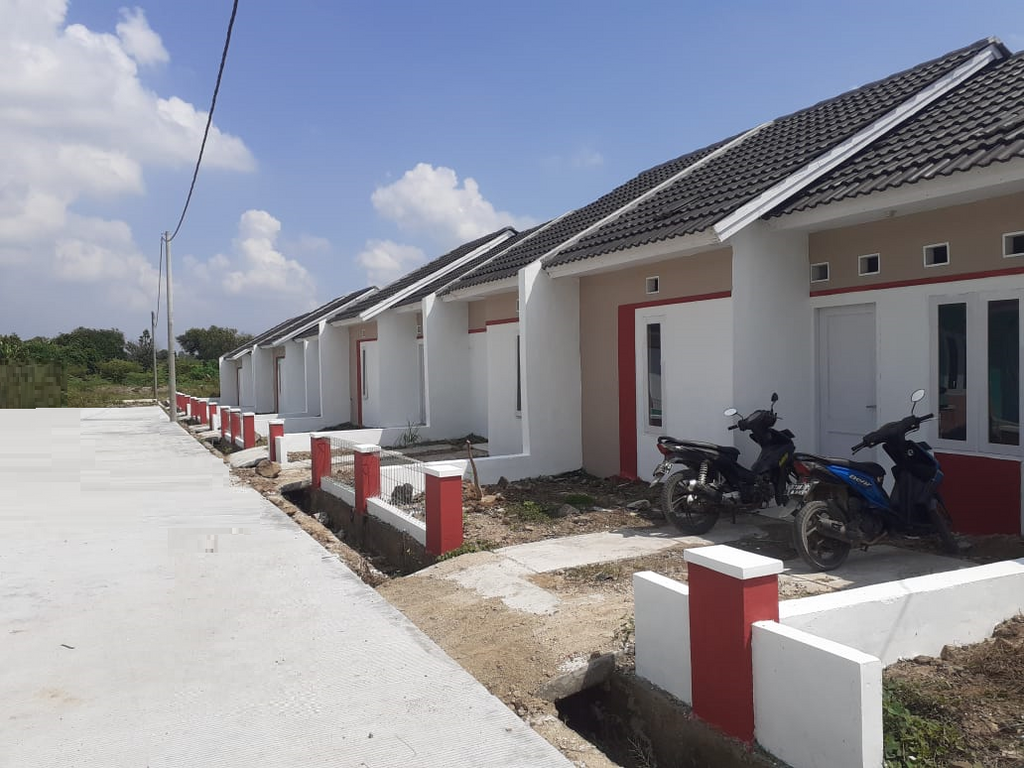 foto tampak rumah tipe 36/65 perumahan BANTEN INDAH PERMAI 4