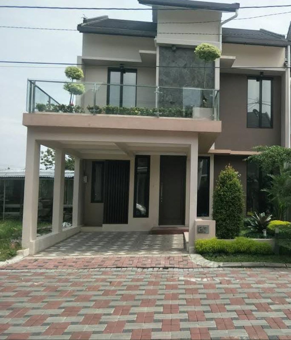foto tampak rumah tipe 125/179 perumahan GRAND PANCA ARGA