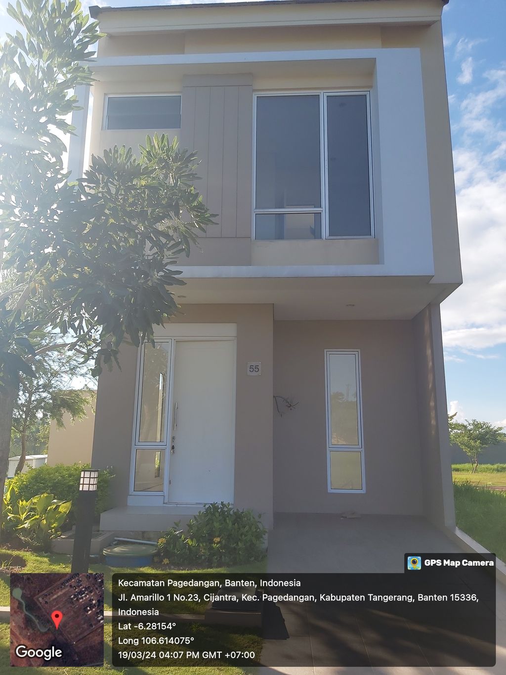 foto tampak rumah tipe AMARILLO 3/55 perumahan CLUSTER AMARILLO DAN PAVIA VILLAGE