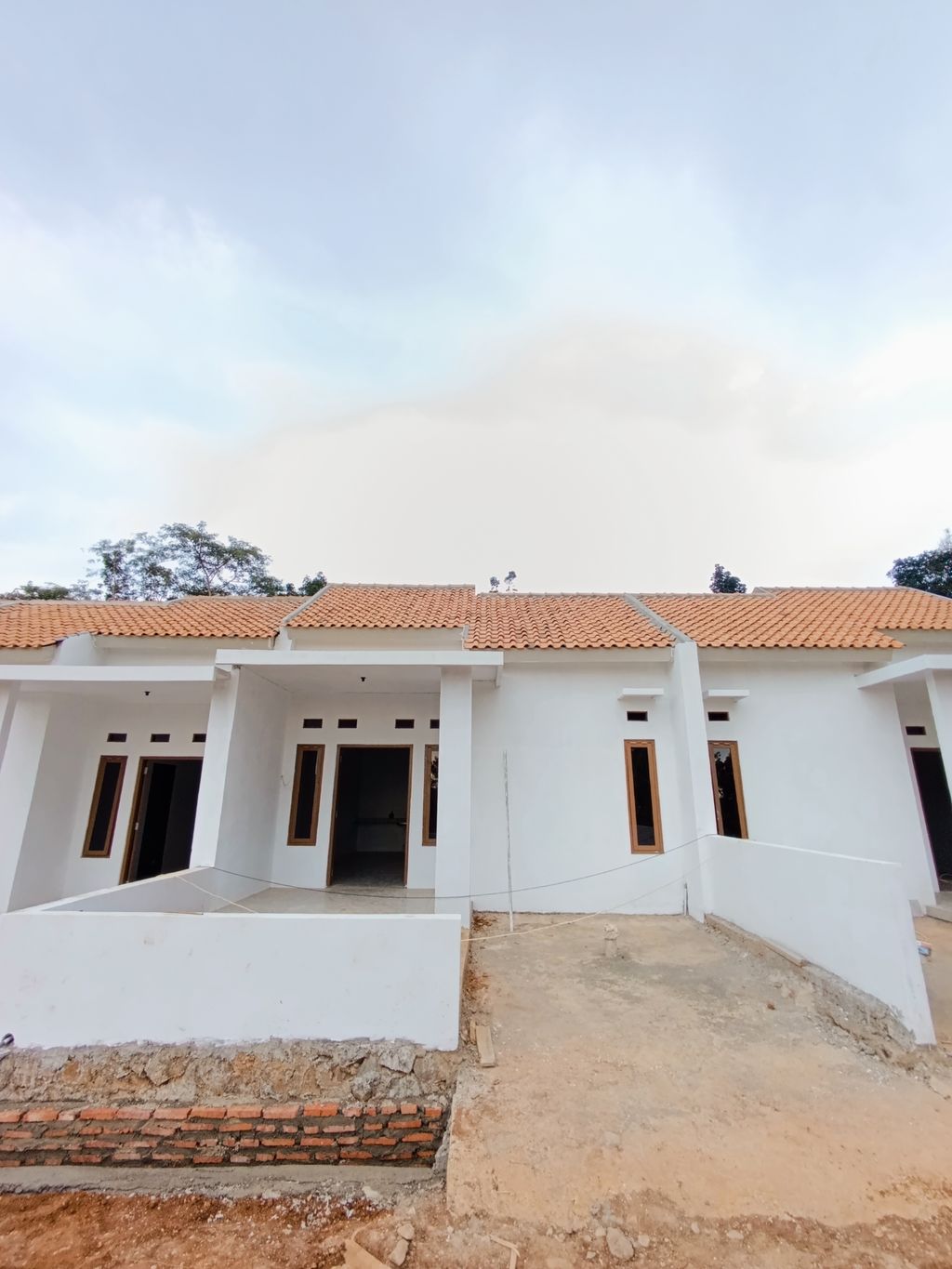 foto contoh rumah perumahan Barra Residence