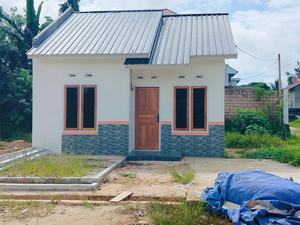 foto tampak rumah tipe rumah tapak perumahan Nafilah residence