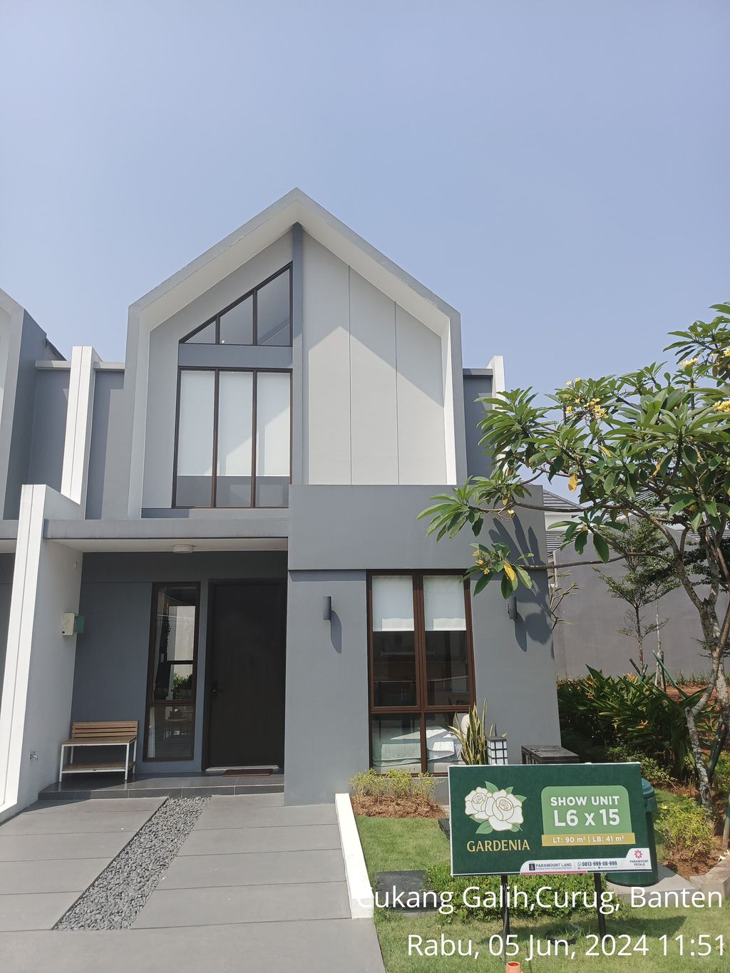 foto tampak rumah tipe GARDENIA 2/18 perumahan PARAMOUNT PETALS TAHAP 1