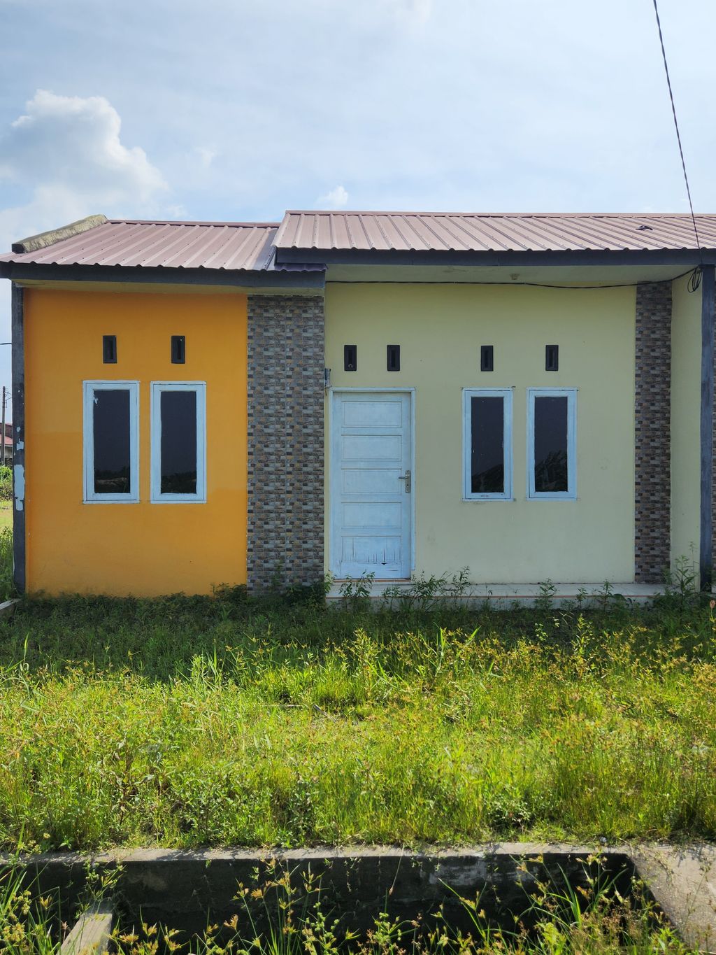 foto contoh rumah perumahan MEGA MARTUBUNG ASRI RESIDENCE 2