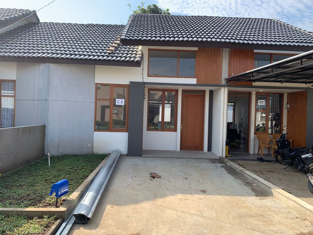 foto tampak rumah tipe 50 perumahan Siliwangi Green Residence