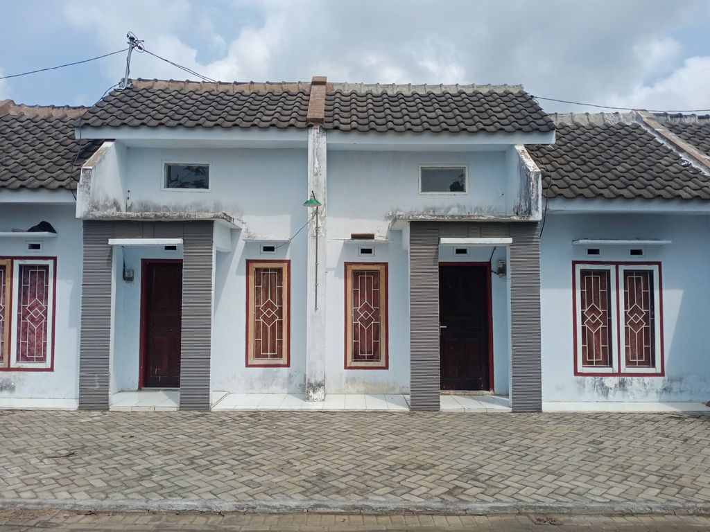 foto contoh rumah perumahan TAMAN INDAH KANJURUHAN II