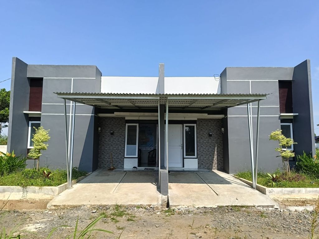 foto tampak rumah tipe G perumahan GRIYA KALIKA