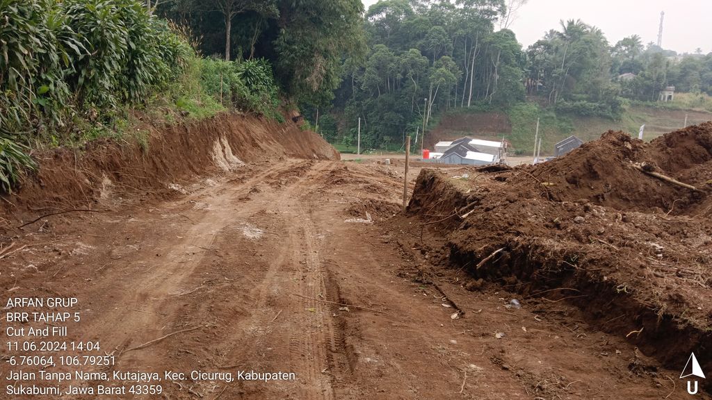 foto gerbang perumahan BENTENG ROYAL RESIDENCE TAHAP 5
