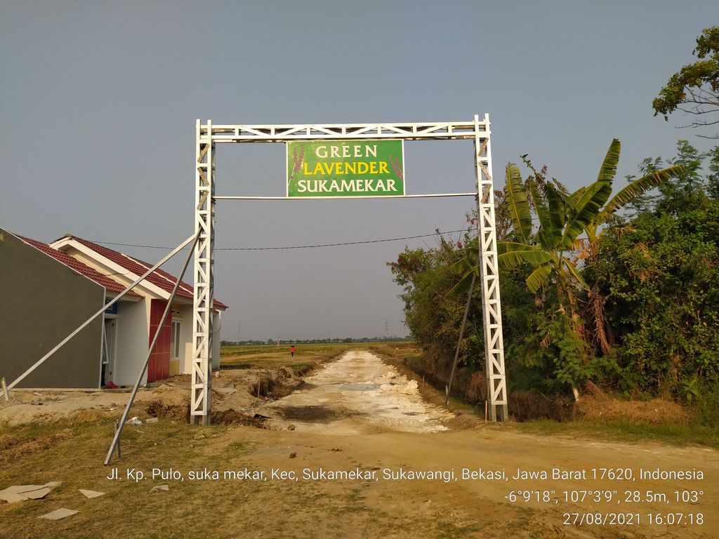 foto gerbang perumahan GREEN LAVENDER SUKAMEKAR TAHAP 2
