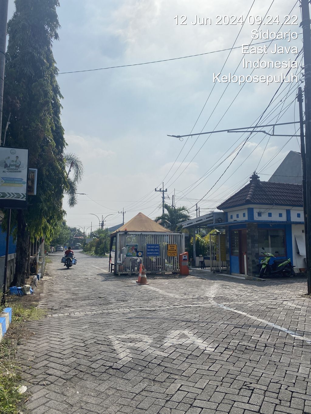 foto gerbang perumahan Pasegan asri