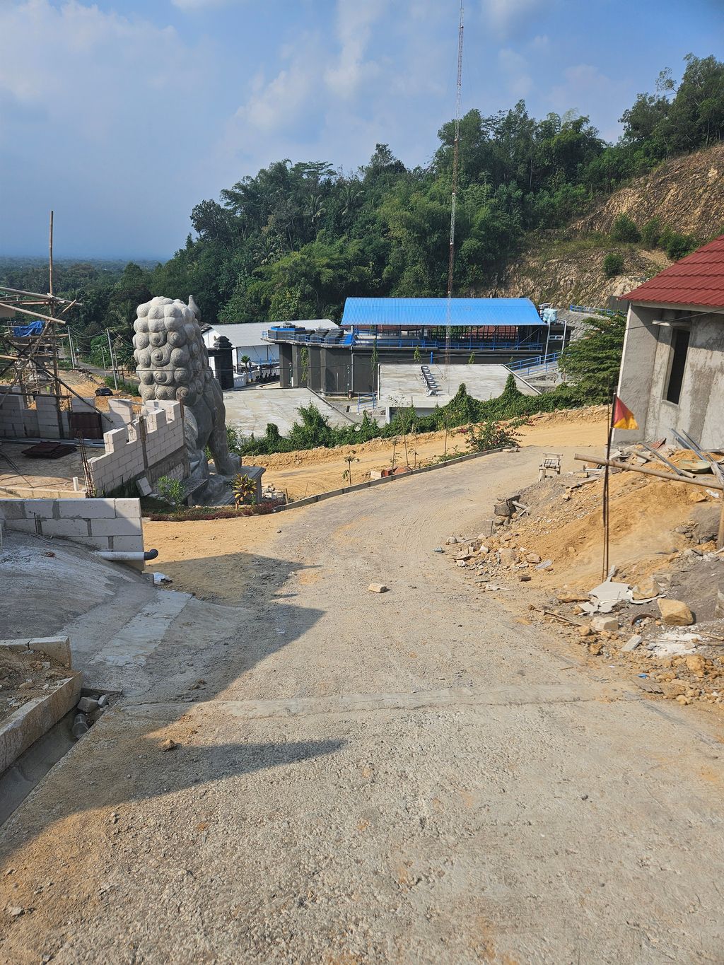 foto posisi tengah perumahan PERUMAHAN GODEAN MANDIRI