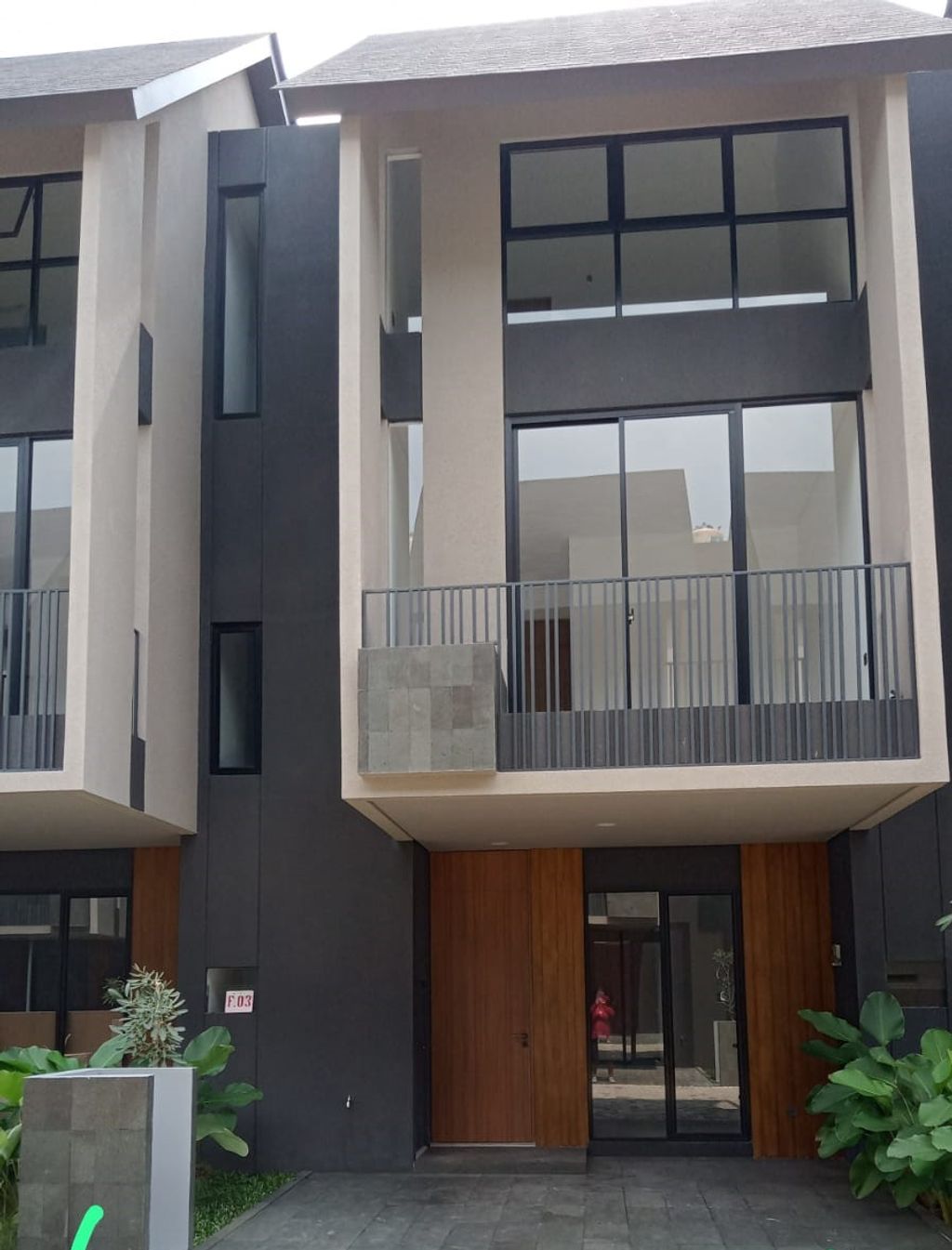 foto tampak rumah tipe 148/73 perumahan Cavana Javateak Land