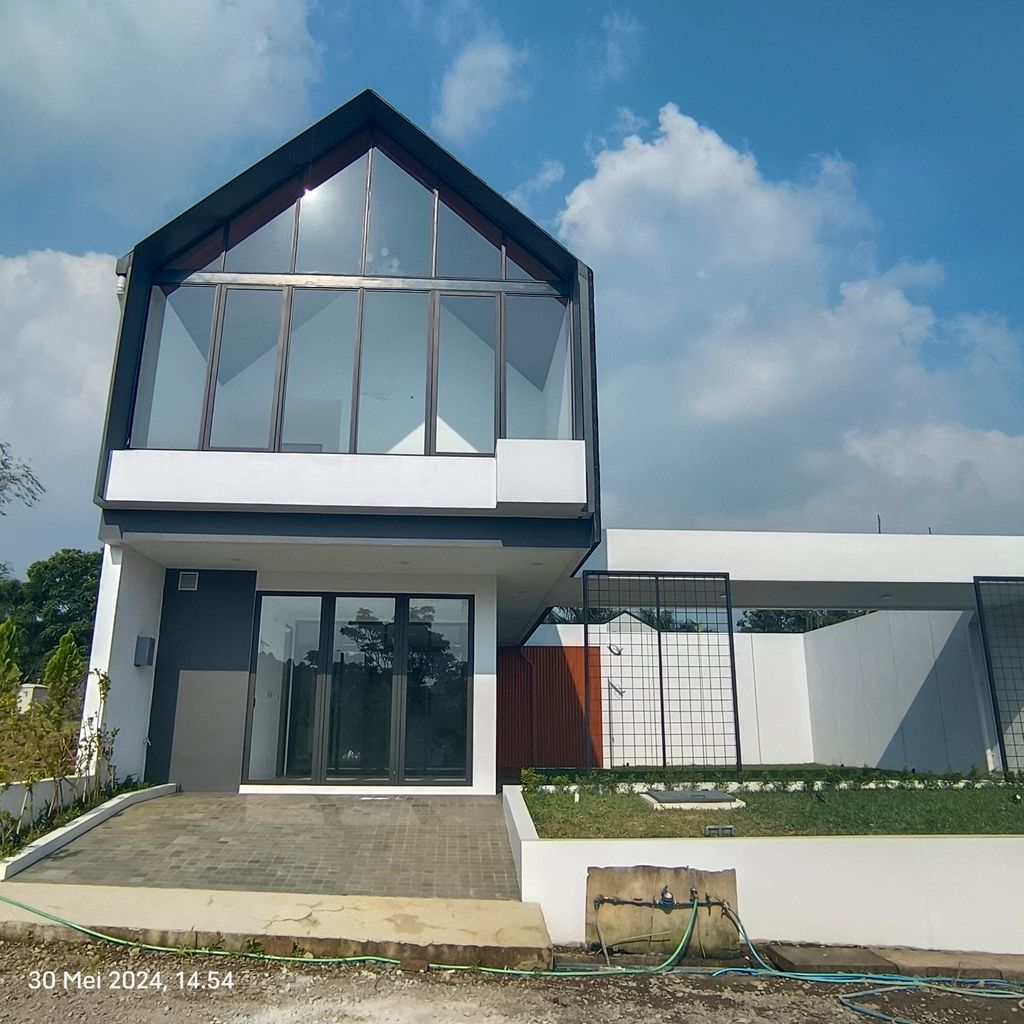 foto tampak rumah tipe C / EDELWEISS perumahan Smart Valley Modern Residence