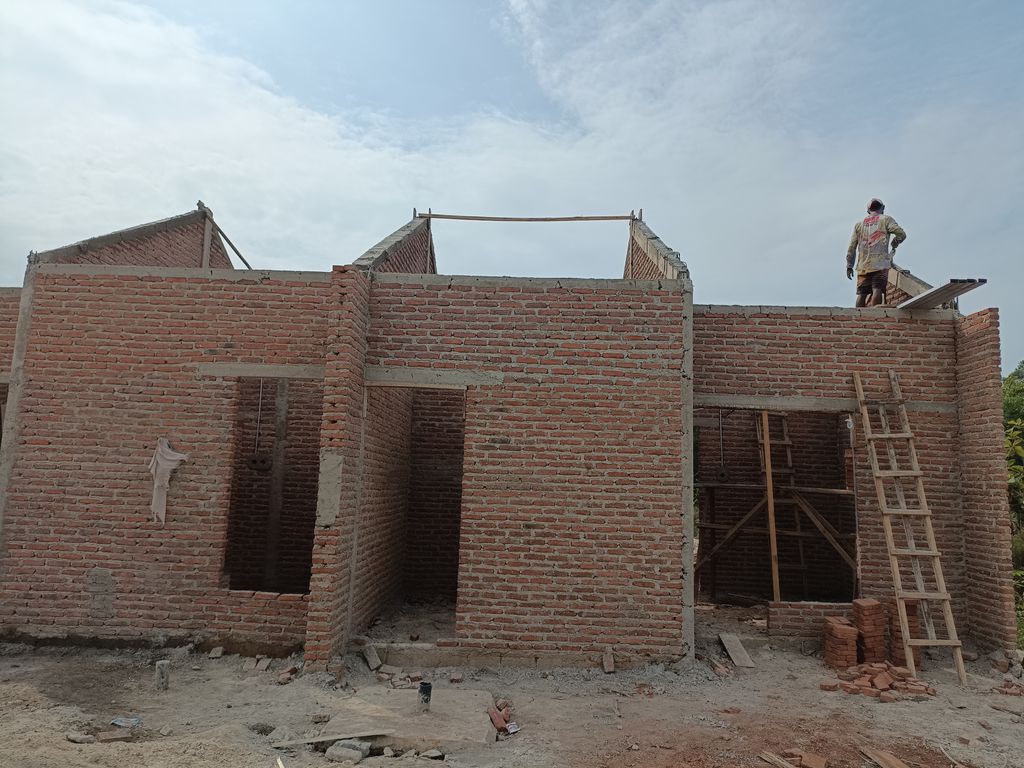 foto contoh rumah perumahan GRAND FIRDAUS ARGASUNYA
