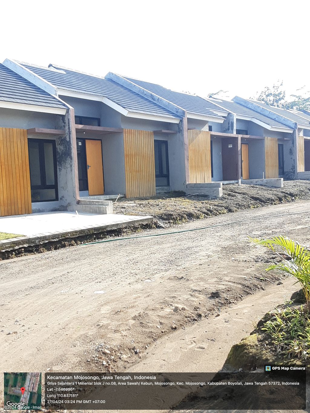 foto posisi tengah perumahan GRIYA SEJAHTERA 1 TAHAP 4