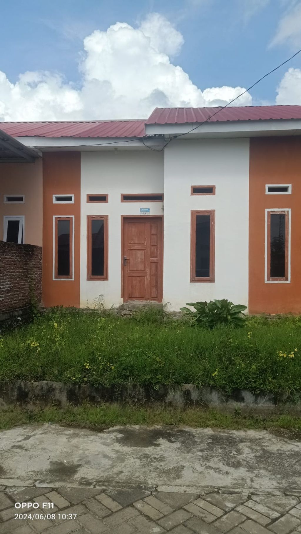 foto tampak rumah tipe 36 perumahan GRIYA LONA TIMUR RESIDENCE