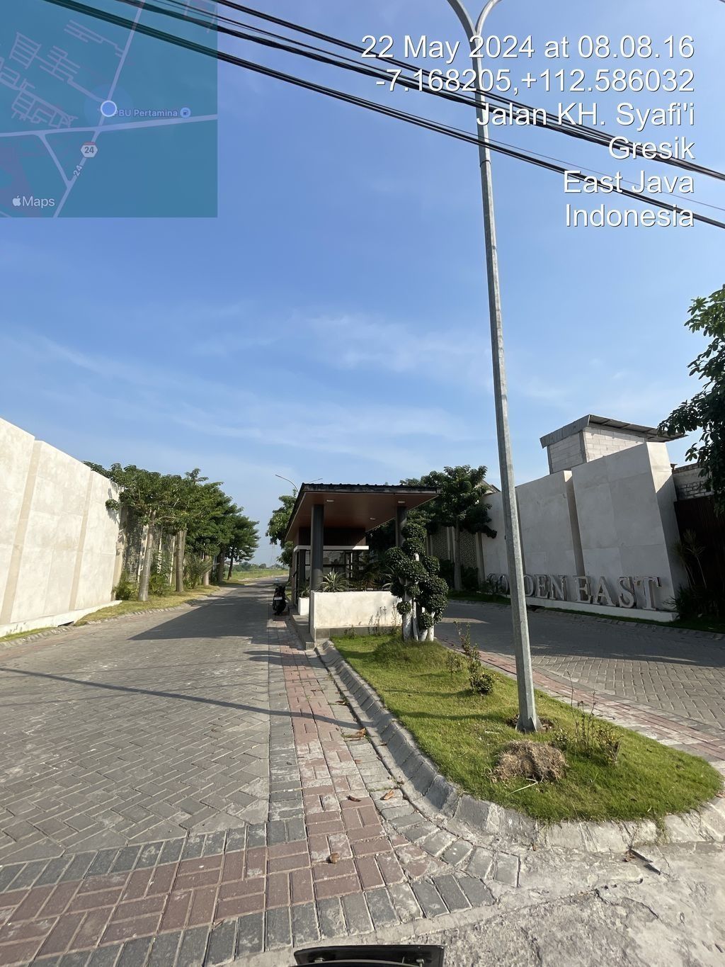 foto gerbang perumahan GOLDEN EAST KEBOMAS 1