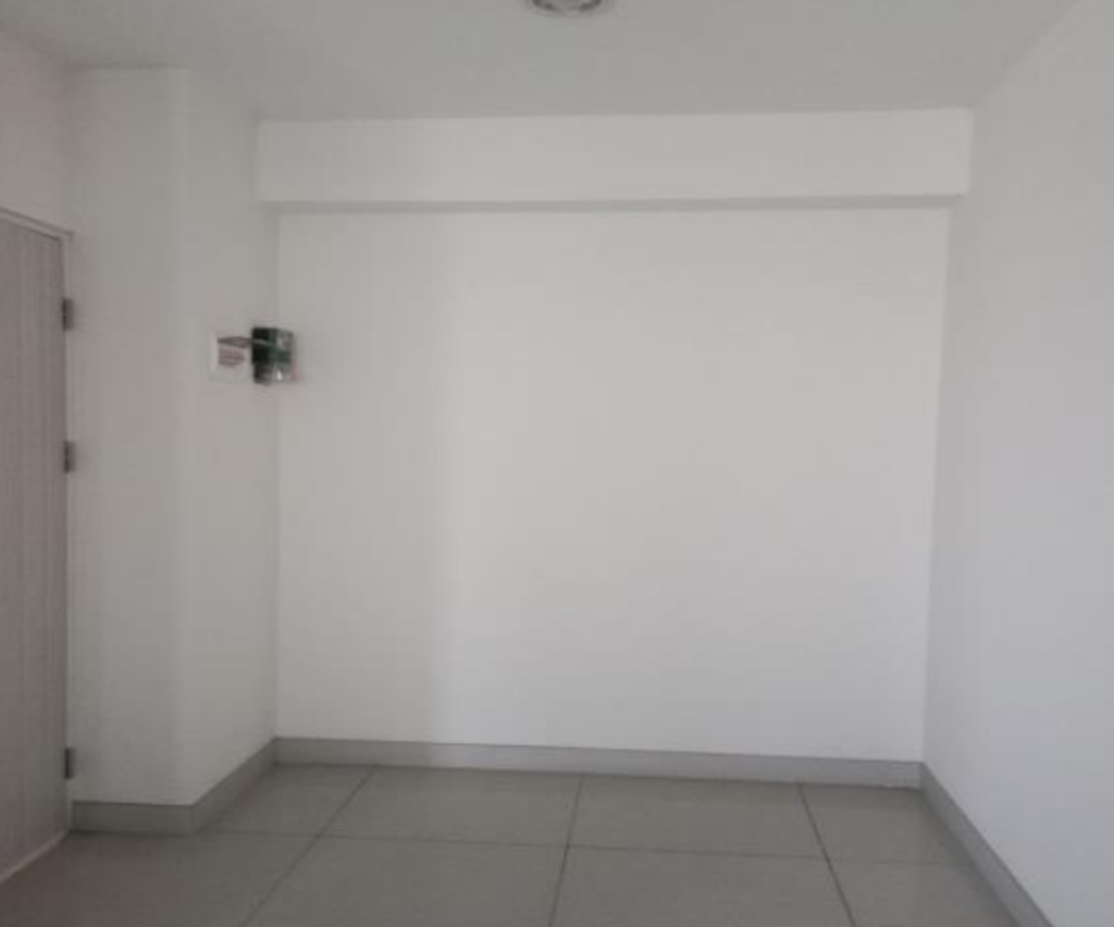 foto tampak rumah tipe EMERALD 2 BR CORNER SUITE D perumahan GRAND KAMALA LAGOON TOWER EMERALD & BARCLAY