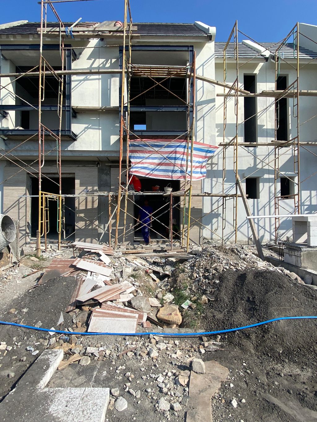 foto tampak rumah tipe CLUSTER PALAIS B F4-58 perumahan Opra City