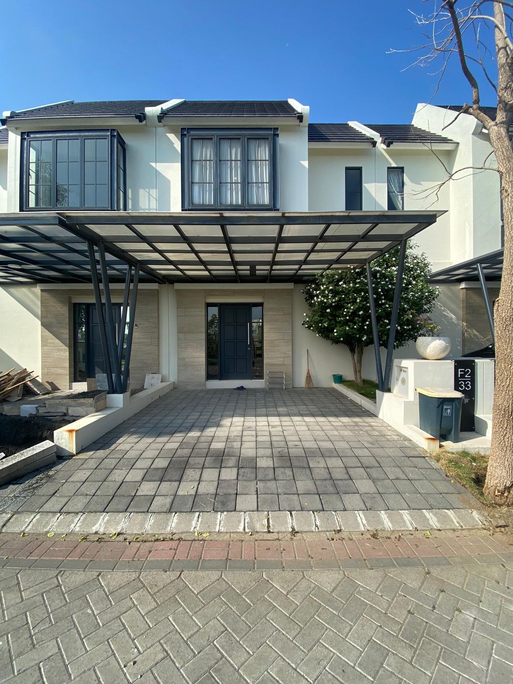 foto tampak rumah tipe CLUSTER PALAIS C F2-33 perumahan Opra City