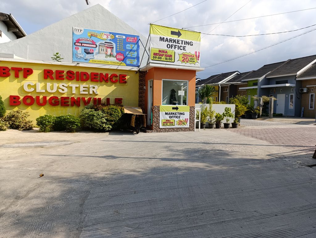 foto gerbang perumahan BTP RESIDENCE