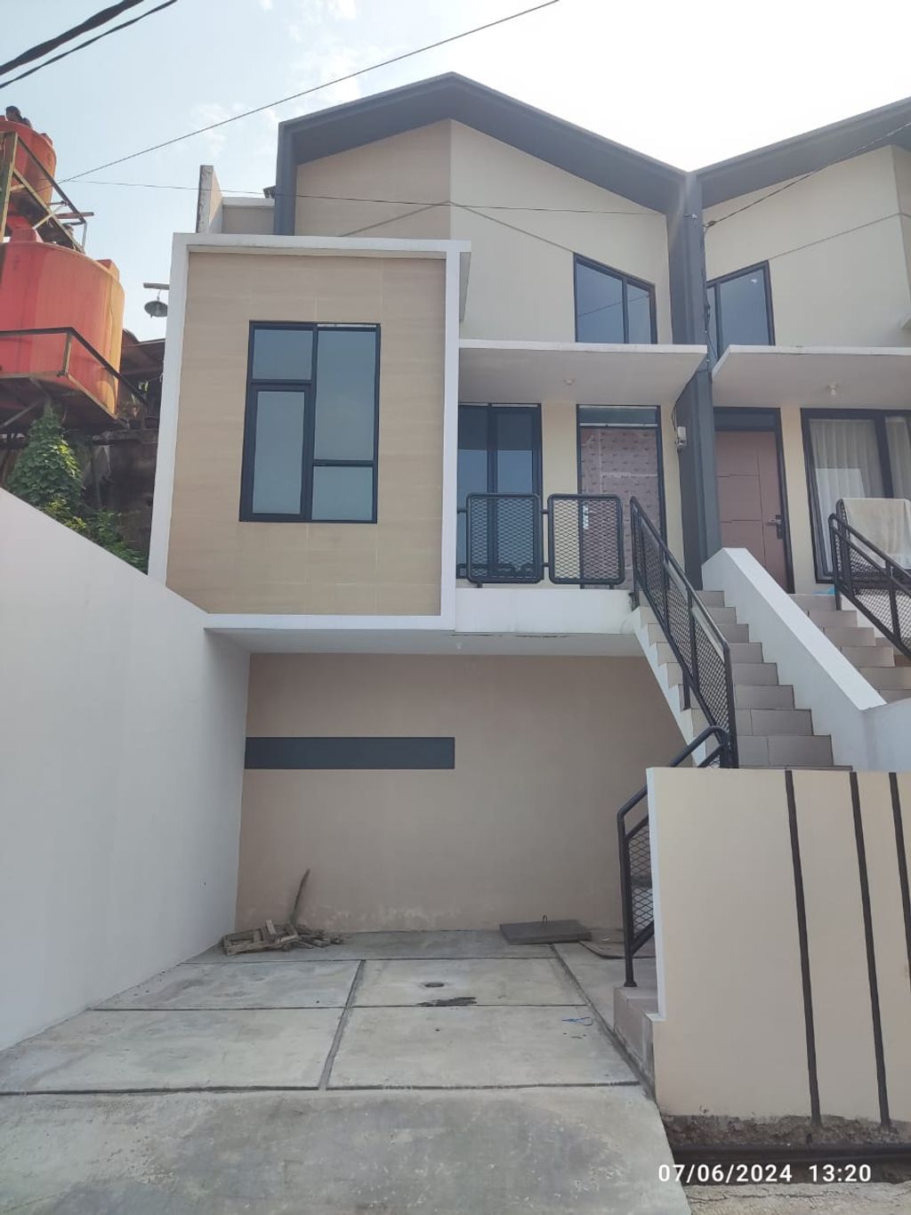 foto tampak rumah tipe 43 1 Lantai (3 KT) HC (415) perumahan G-Land Katapang Residence 1
