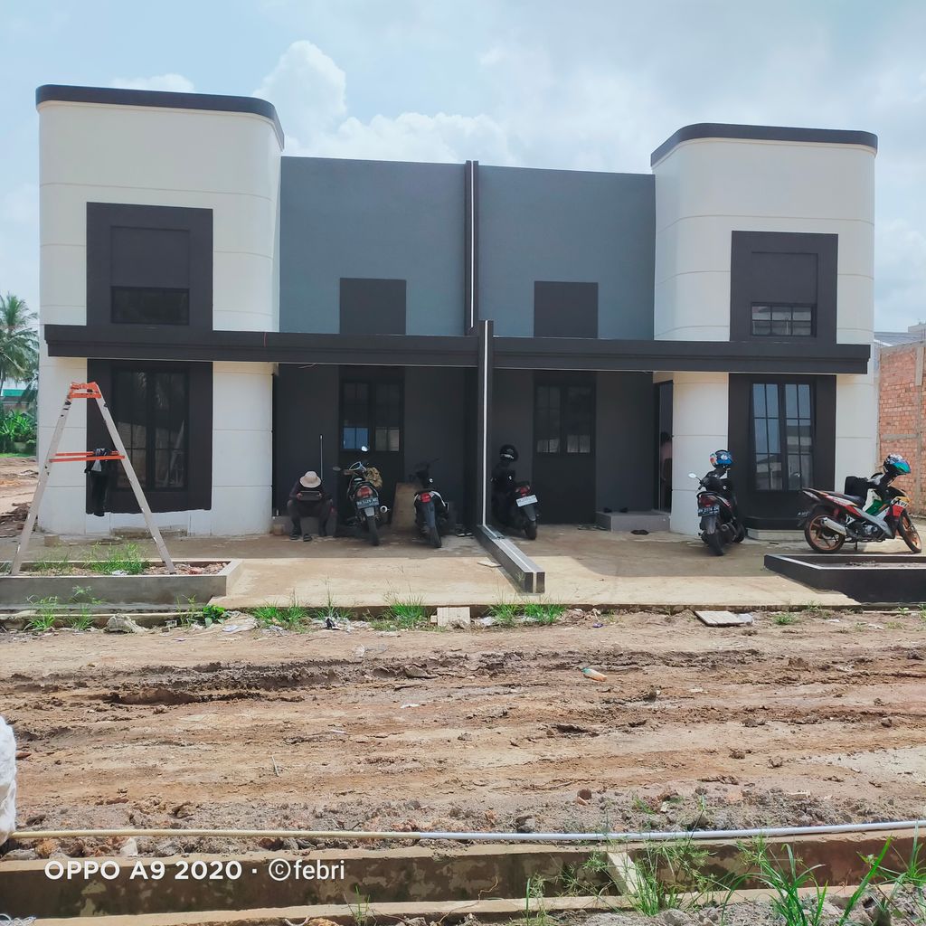 foto gerbang perumahan PURI INDAH PAAL MERAH