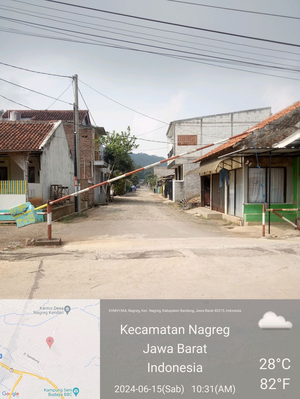 foto gerbang perumahan Pesona Parahyangan