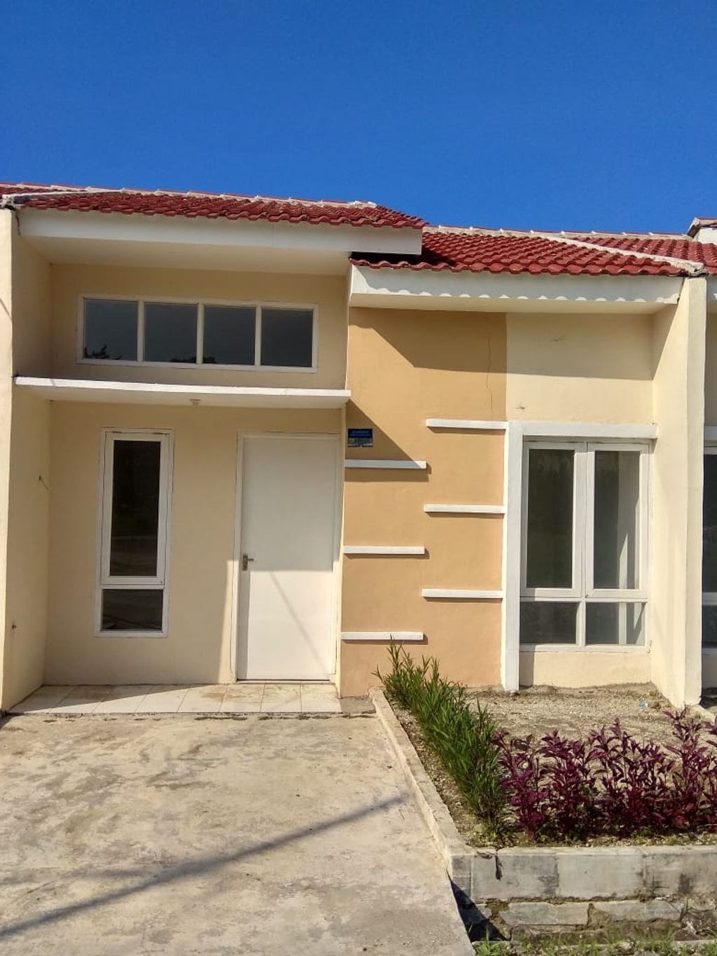 foto tampak rumah tipe 29/60Amaryllis perumahan PURI CITRA