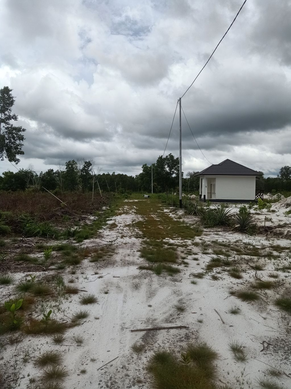 foto gerbang perumahan GRIYA DAMAI KERENG II