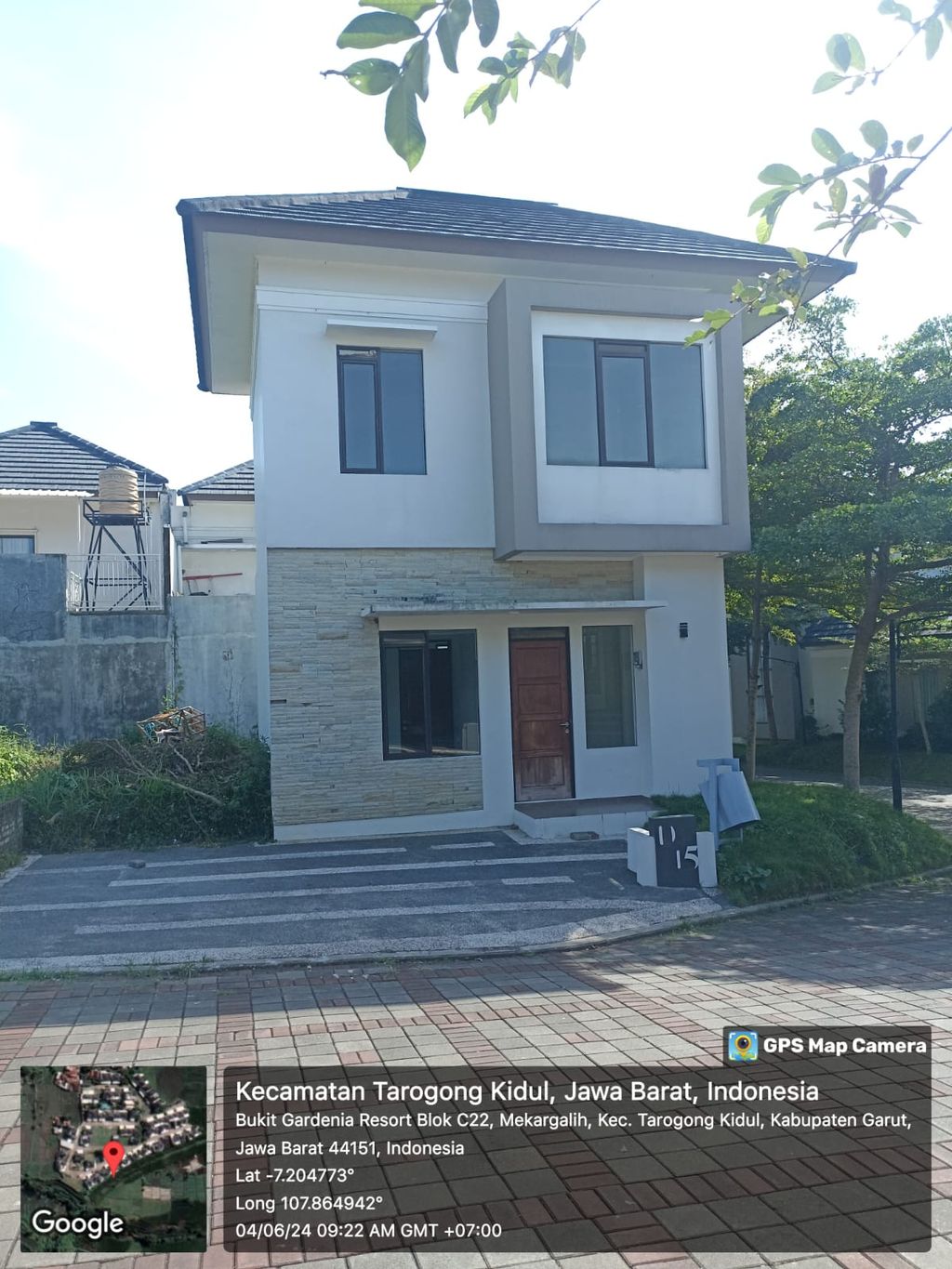foto tampak rumah tipe 70/119 perumahan BUKIT GARDENIA RESORT