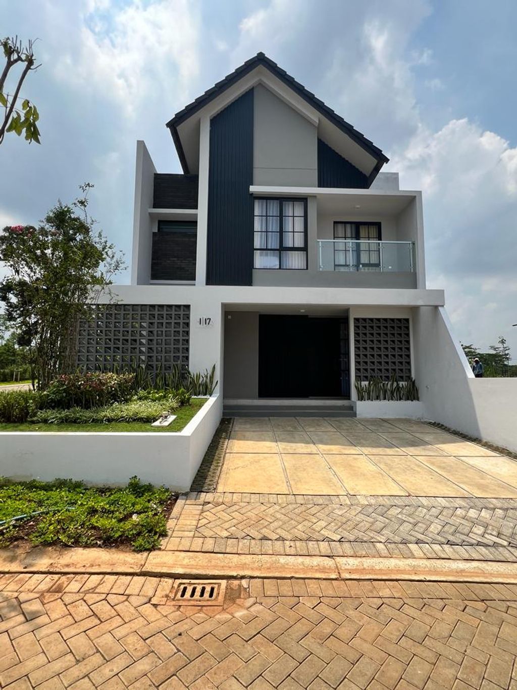 foto tampak rumah tipe VESPER I17 perumahan THE MILES 2