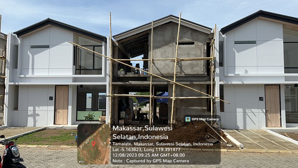 foto tampak rumah tipe MNB-0023 perumahan Rolling Hills 6