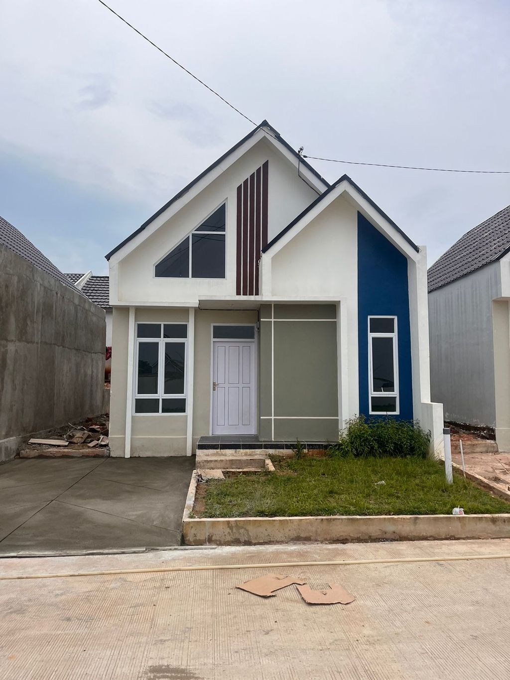 foto tampak rumah tipe RS 45 perumahan PERMATA LAND 3 Blok Garnet