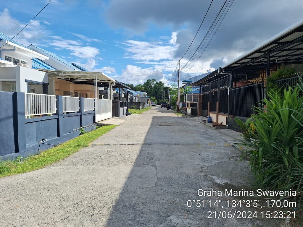 foto posisi tengah perumahan GRAHA MARINA SWAVENIA