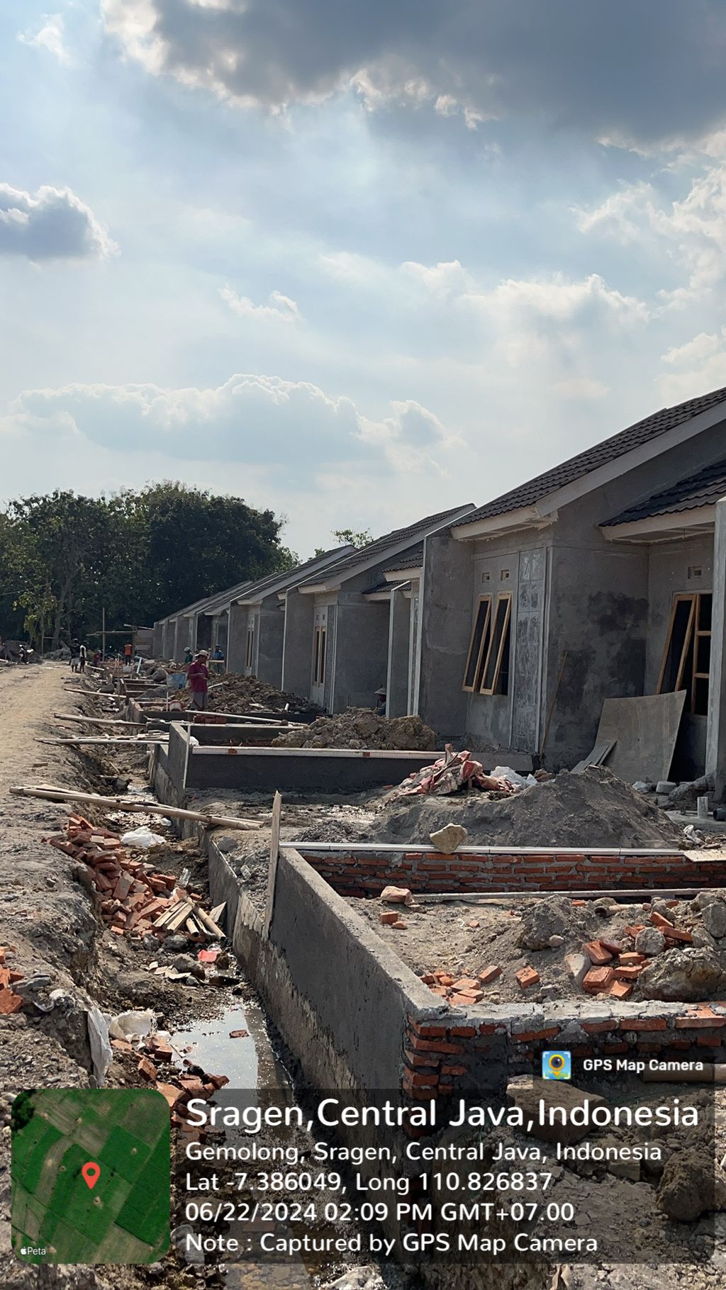 foto posisi tengah perumahan CAKRAWALA UTAMA RESIDENCE 6