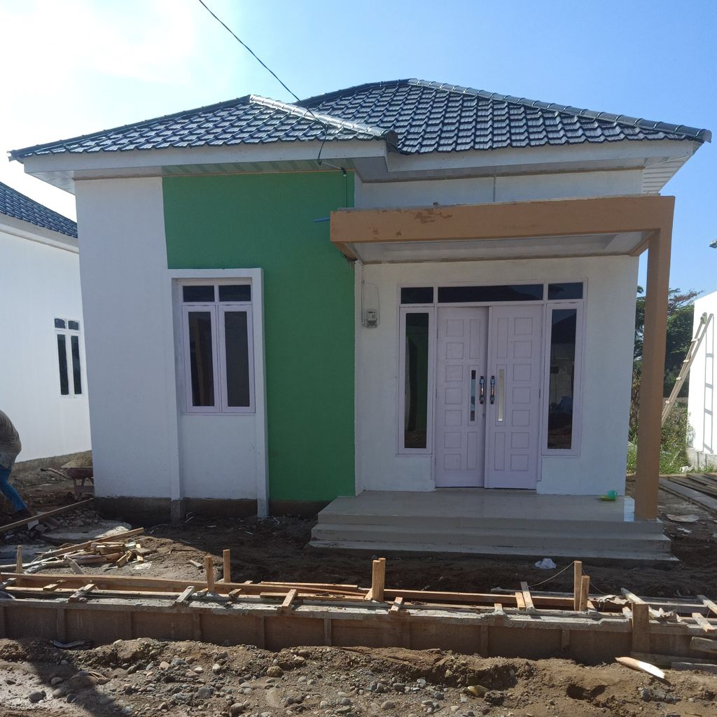 foto tampak rumah tipe 36/126 perumahan CEMARA INDAH