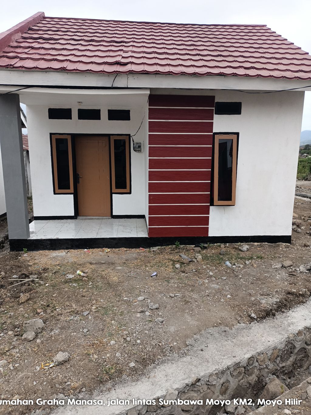 foto contoh rumah perumahan GRAHA MANASA