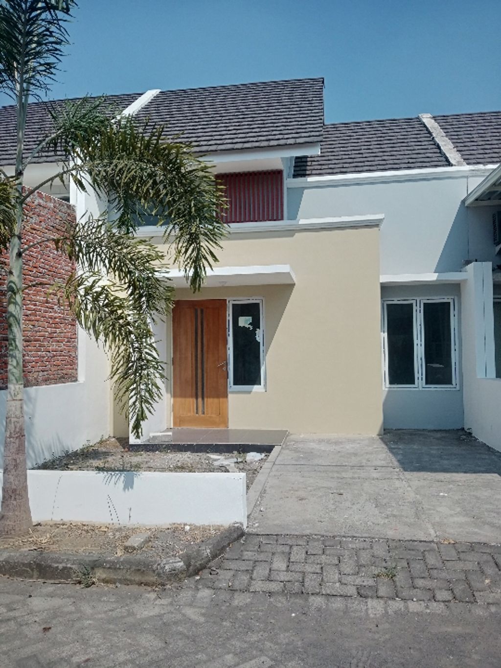 foto tampak rumah tipe 38 perumahan PALM VILLE REGENCY