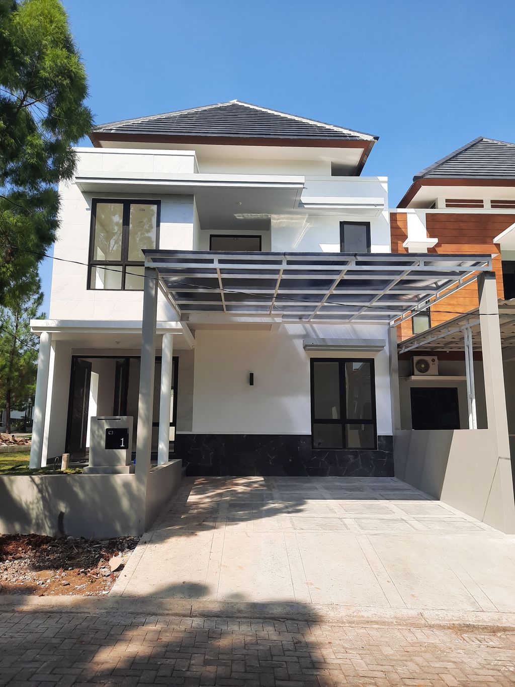 foto tampak rumah tipe Kalinda KP C03/01 perumahan Kedaton Park Tahap 1