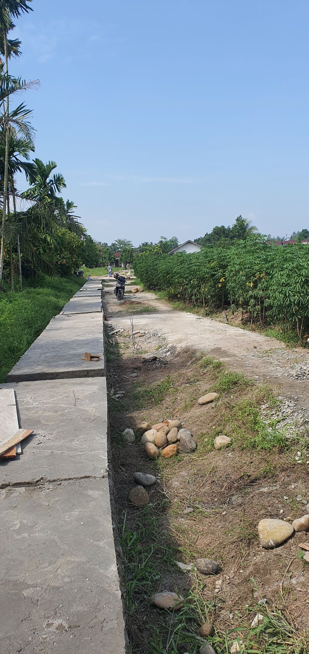 foto gerbang perumahan GRIYA AIRA KELUARGA
