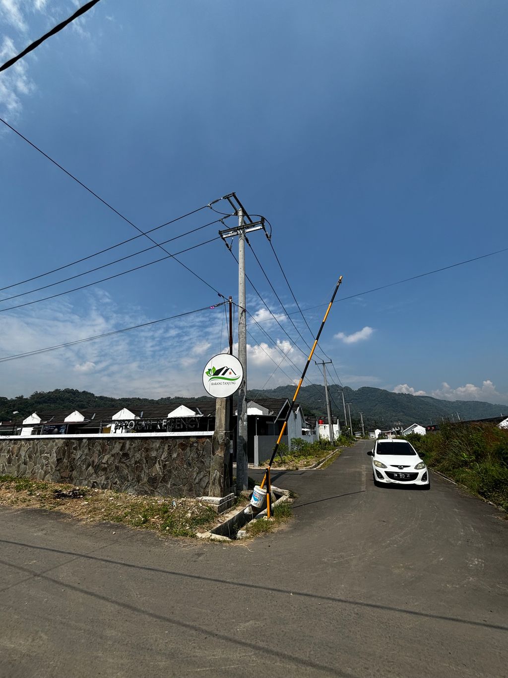 foto gerbang perumahan Barokah Regency Karang Tanjung II